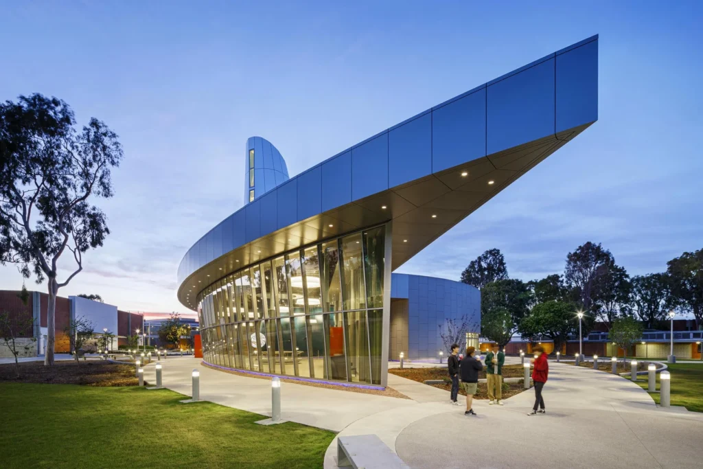 Orange Coast College – Planetarium by HPI Architecture